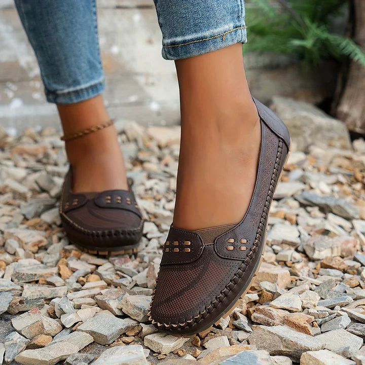 Gerdien - Flat Orthopaedic Shoes