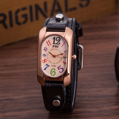 Belinda – Vintage Digital Watch