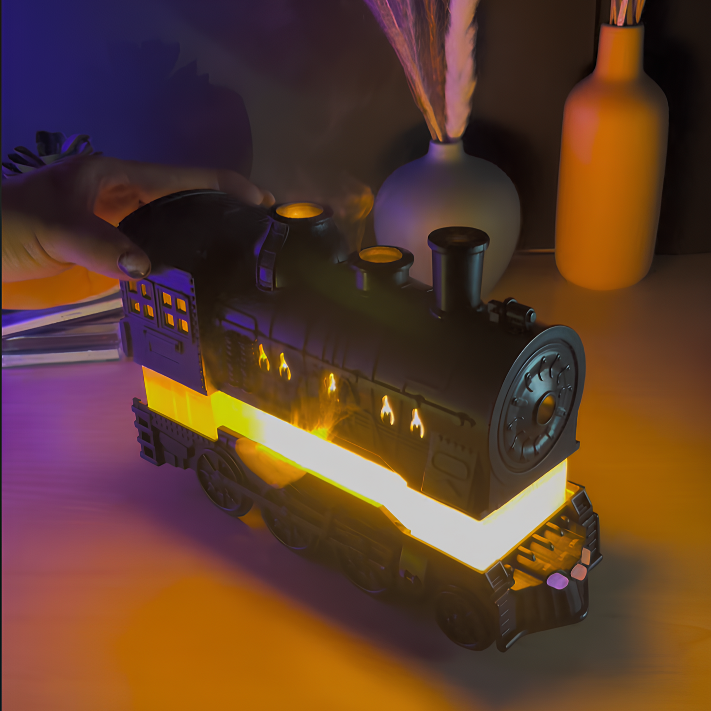 AquaTrain – Steam Locomotive Humidifier