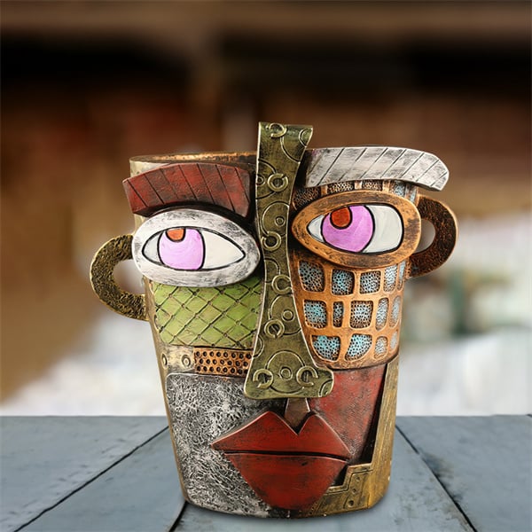 ArteVase - Handcrafted Abstract Flower Pot with Beautiful Face