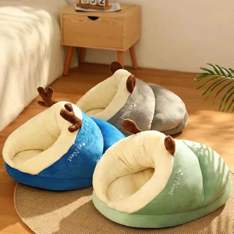 PawsPlush™ | Cute Cuddly Bed