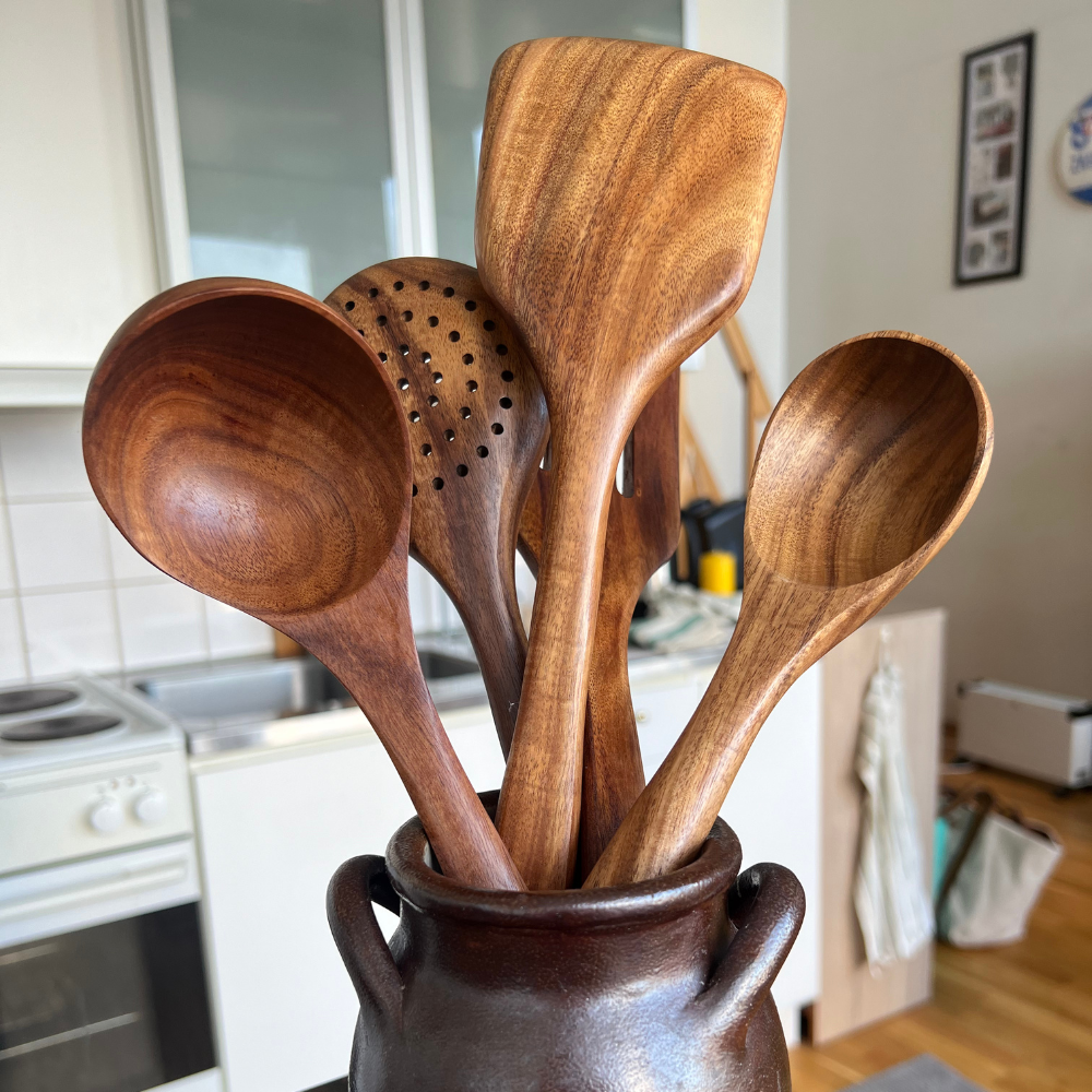 WalnutCraft – Walnut Wood Kitchen Utensil Set (5 Pieces)