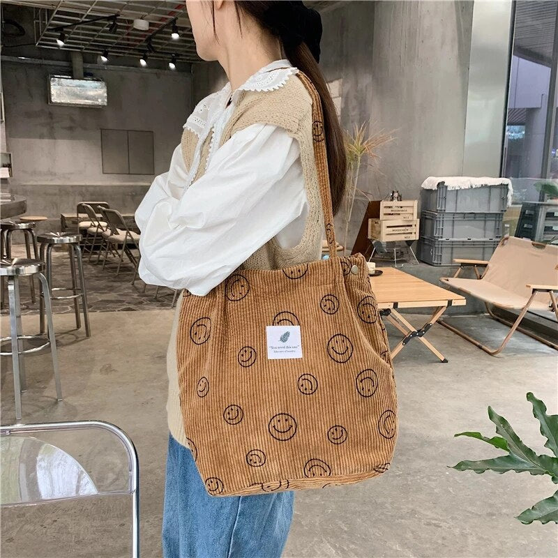 Annett™ - Smile Bag in Cord