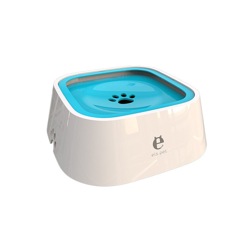 SlowSip™ | No more stress about wet floors