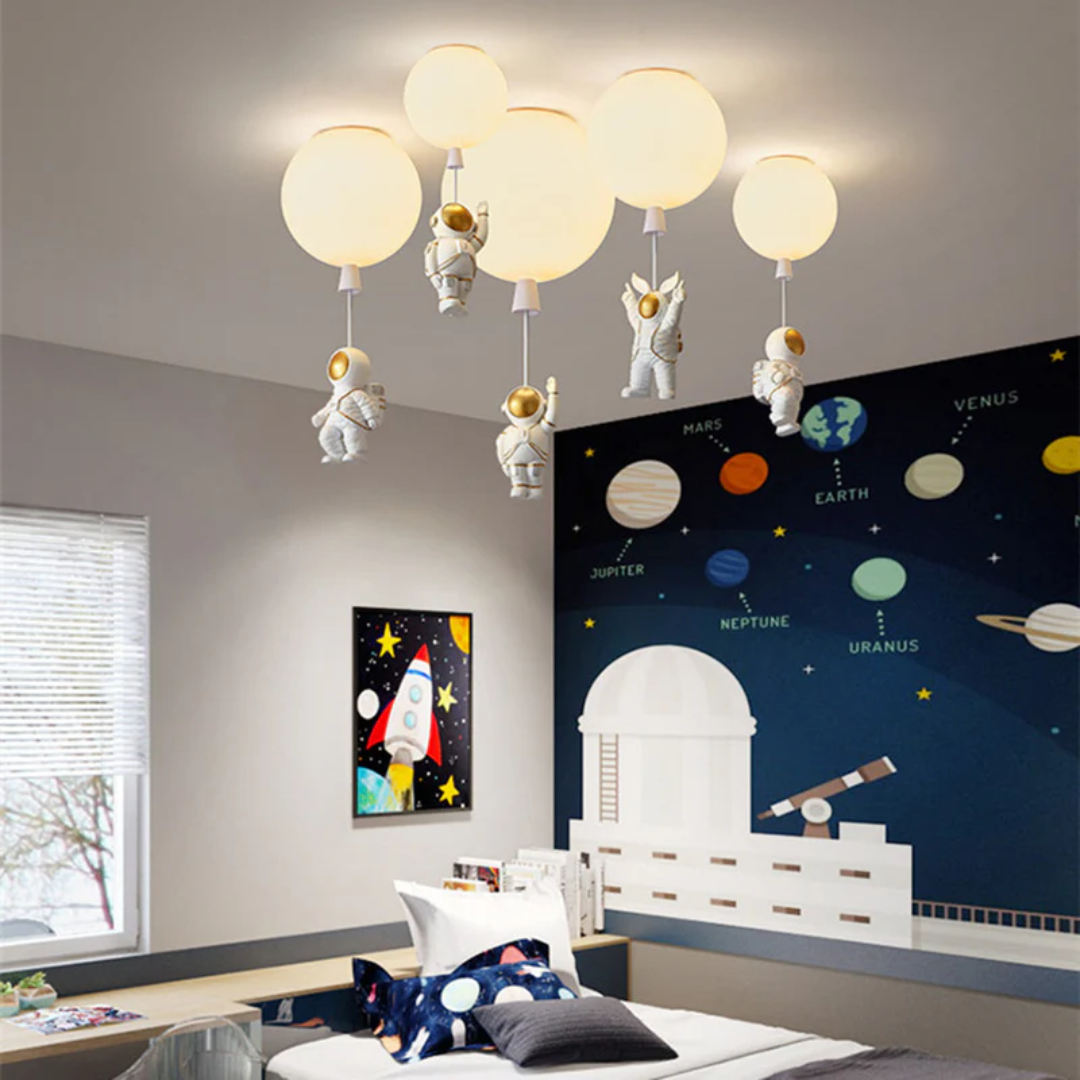 Lampada da soffitto LED per camera dei bambini Trendy Moon/Astronaut - CosmoGlow