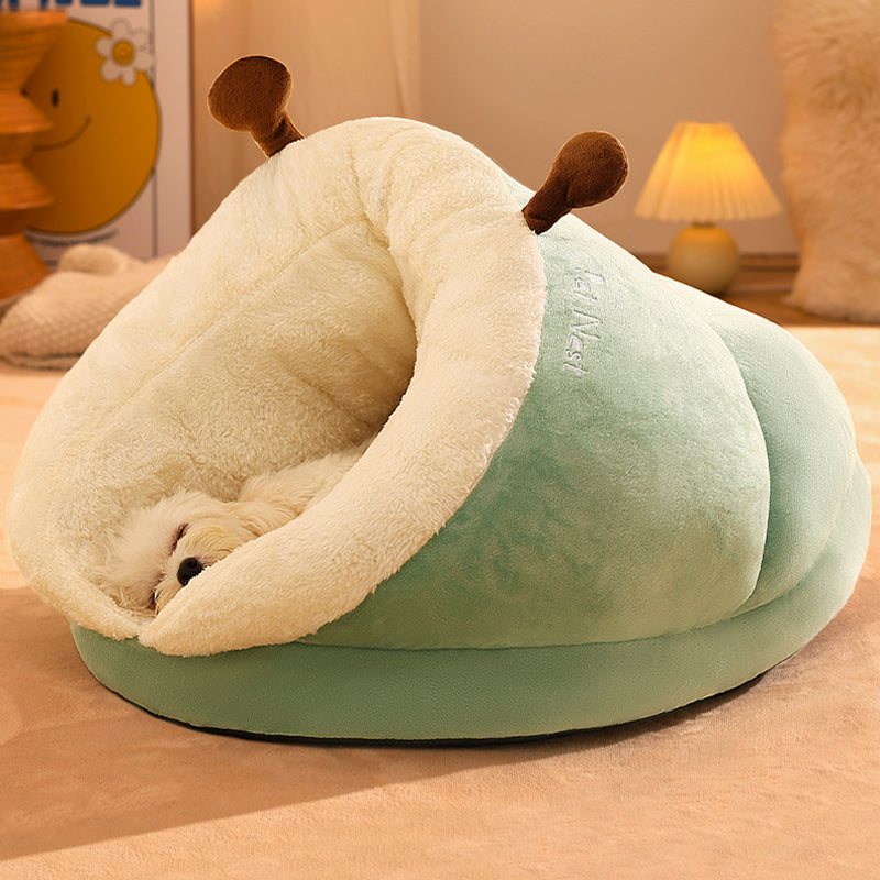 PawsPlush™ | Cute Cuddly Bed