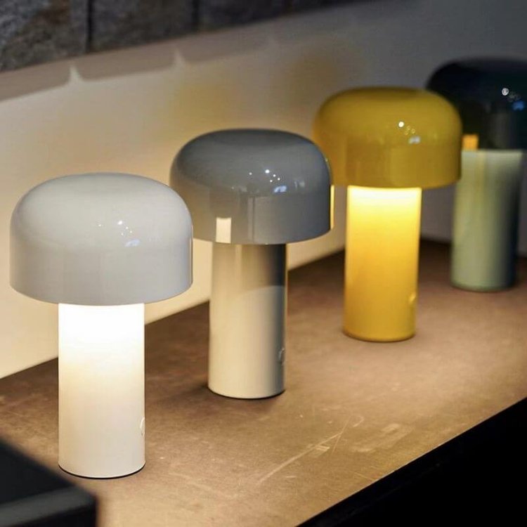 LED Bordlampe med Tre-Farvet Dæmpningsfunktion - Luminor