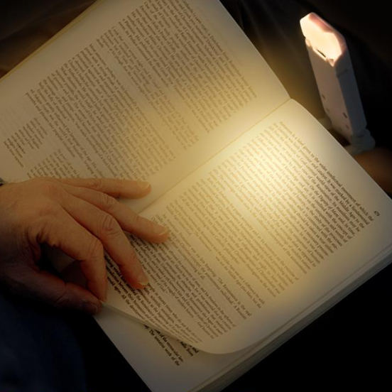 Portable Reading Lamp - LumaRead