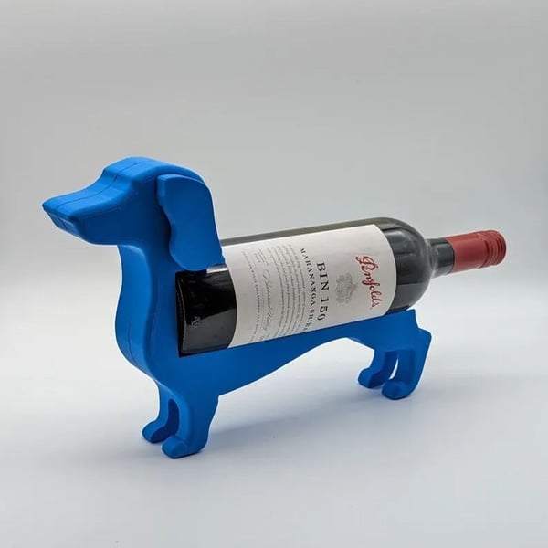 WineHound – Dachshund Wine Bottle Holder