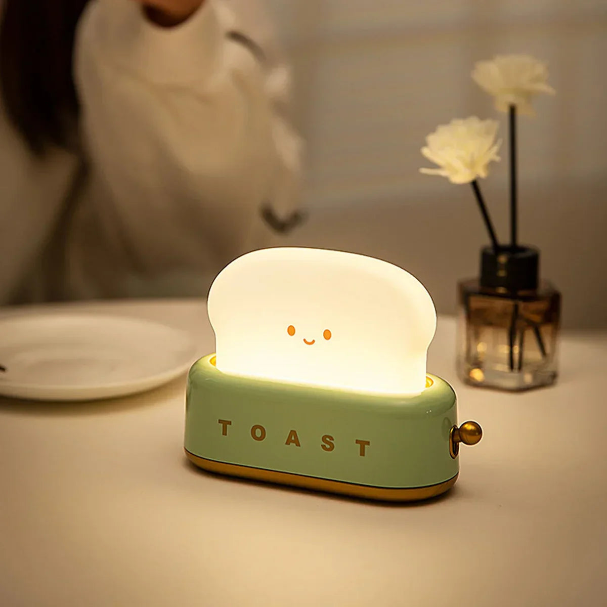 Cute Toast Night Light - ToastieGlow