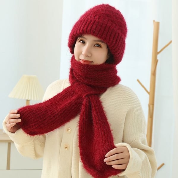 Abelina – Integrated Hearing Protection, Windproof Hat, Scarf