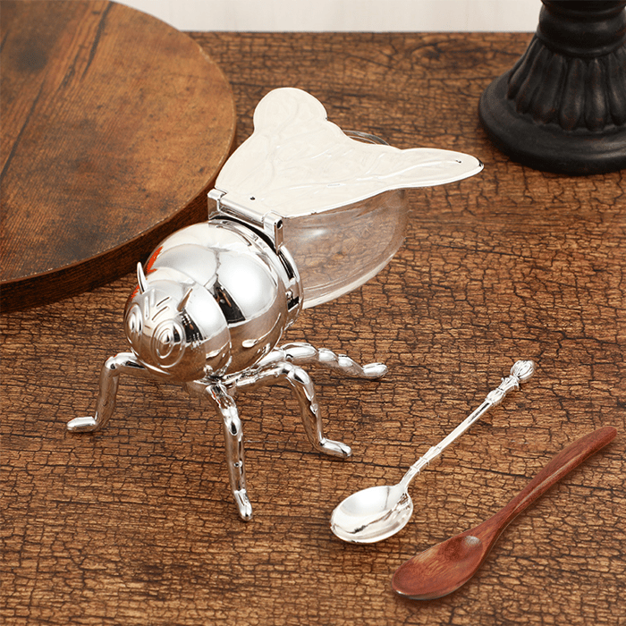 BeeCraft – Decorative Honey Jar in Bee Shape