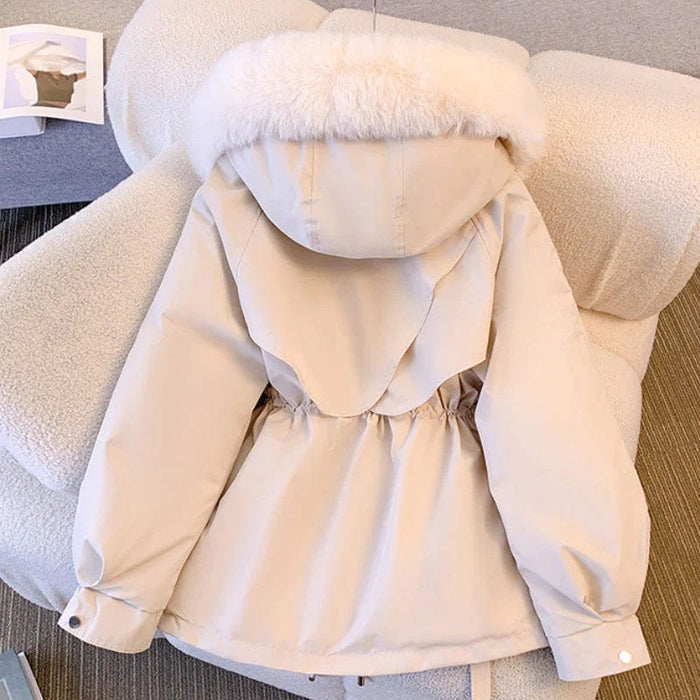 Annette – Elegant Coat with Faux Fur Collar