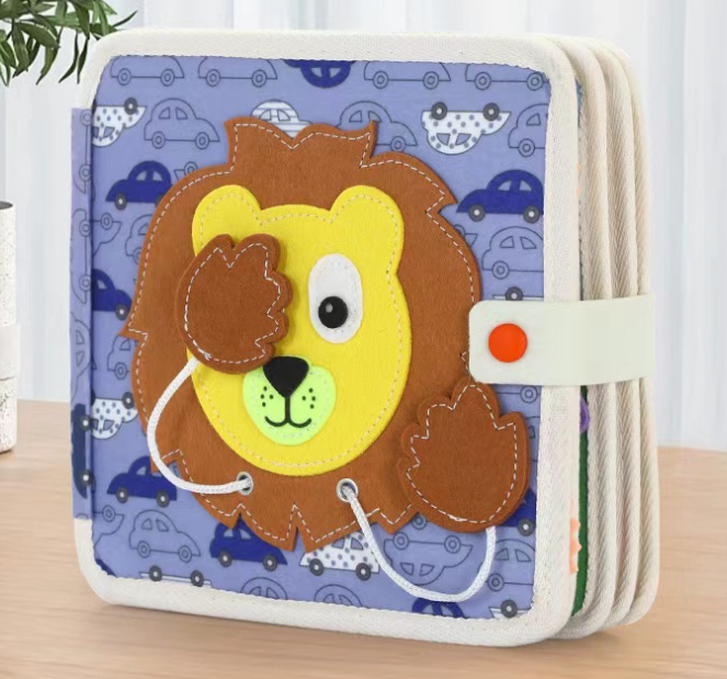 Montessori Første Gårdbog