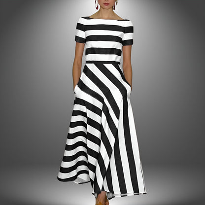 Kiona - Elegant Striped Printed Maxi Dress