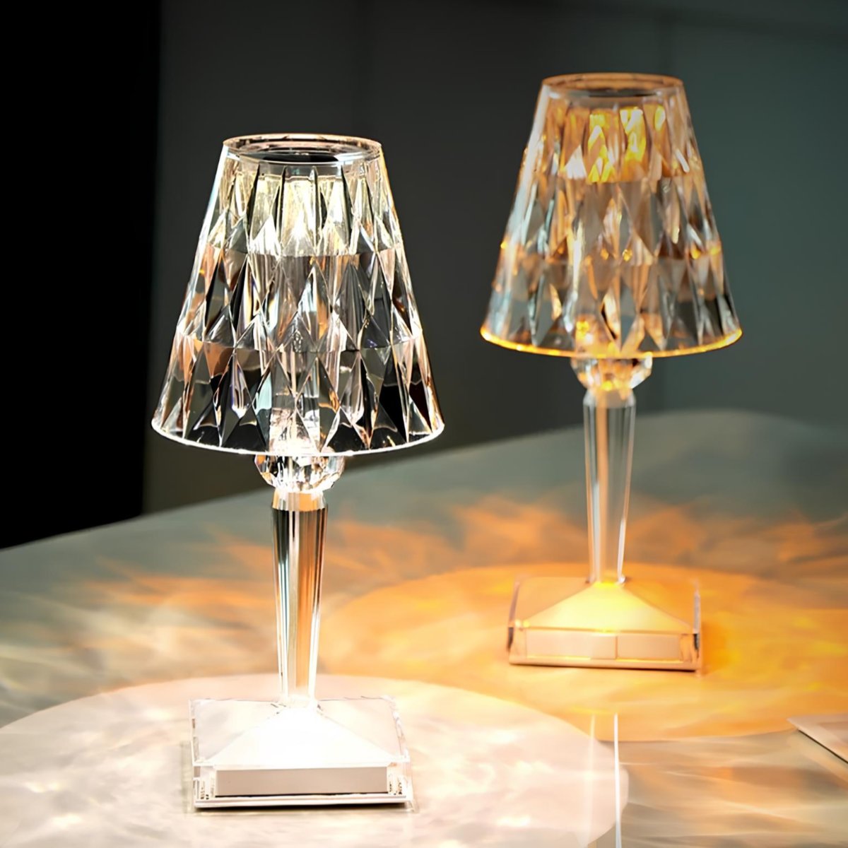 Lampada da tavolo in cristallo con controllo touch - LumeCrystal
