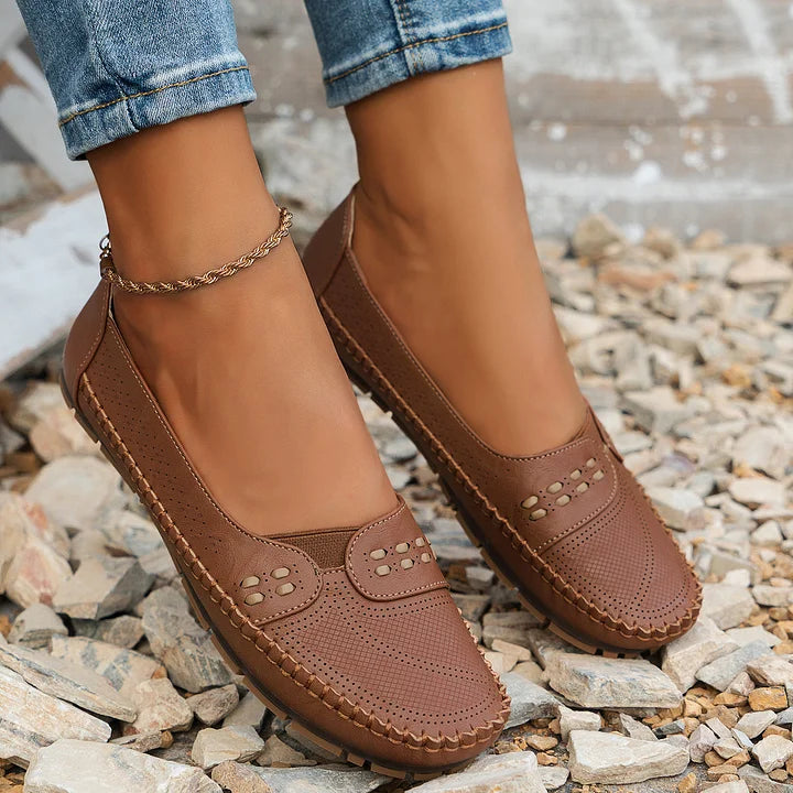 Gerdien - Flat Orthopaedic Shoes