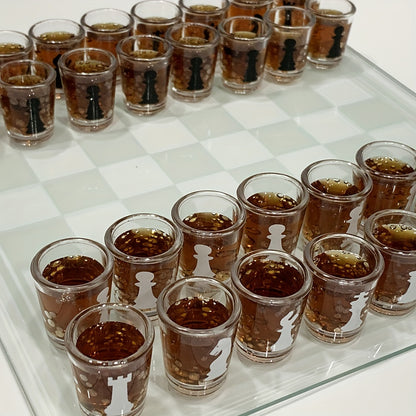 DrinkChess - Shotglaasjes Schaakspel voor Feestjes