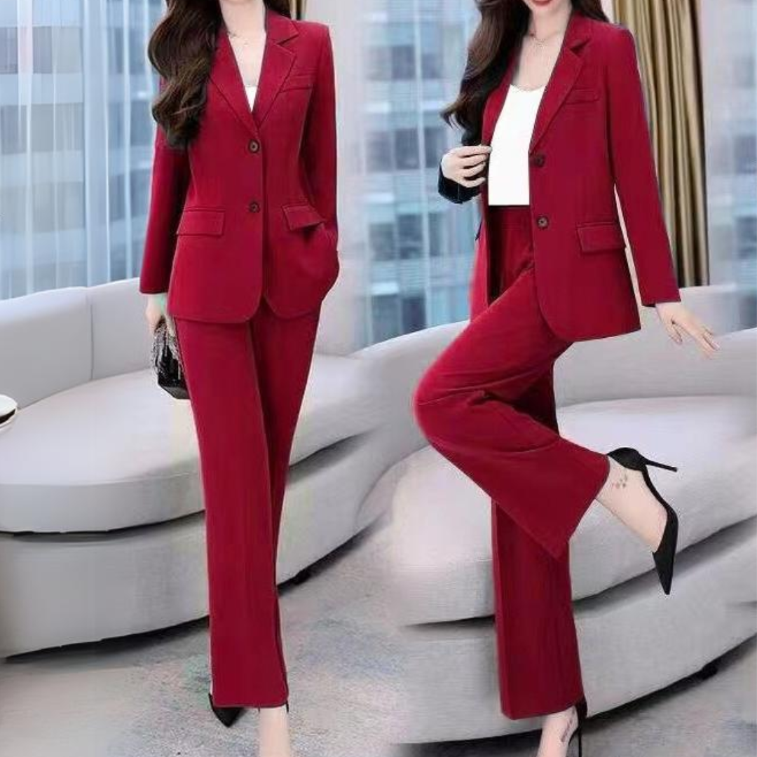 Martaa – Elegant Women's Suit