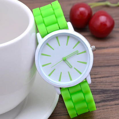 SleekTime - Spectrum Minimalistische Uhr