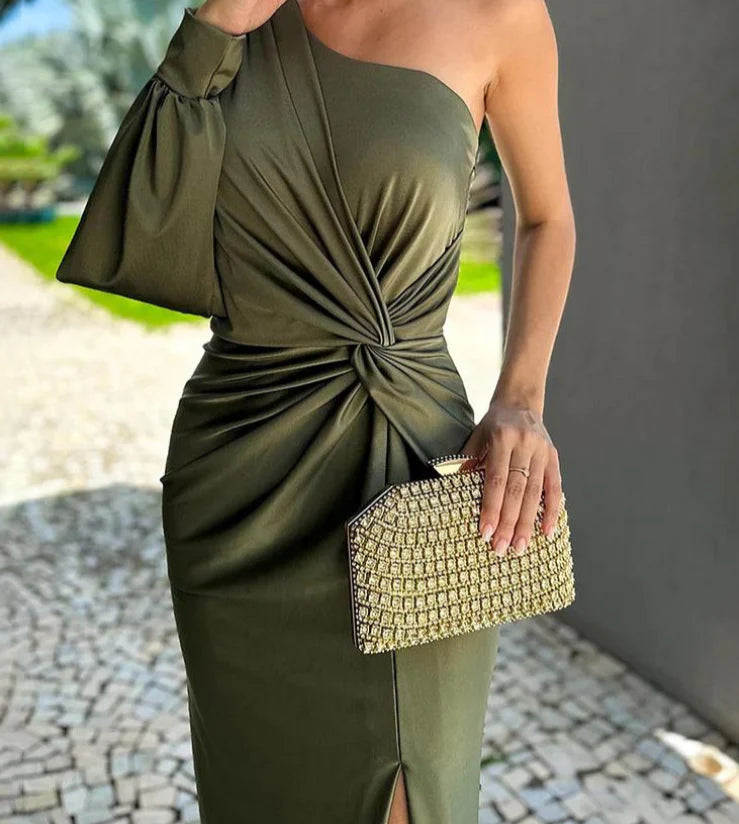Nanette – Luxe One Shoulder Jurk