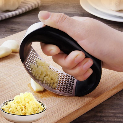 Curved Roestvrijstalen Knoflookpers | Jouw favoriete keuken gadget