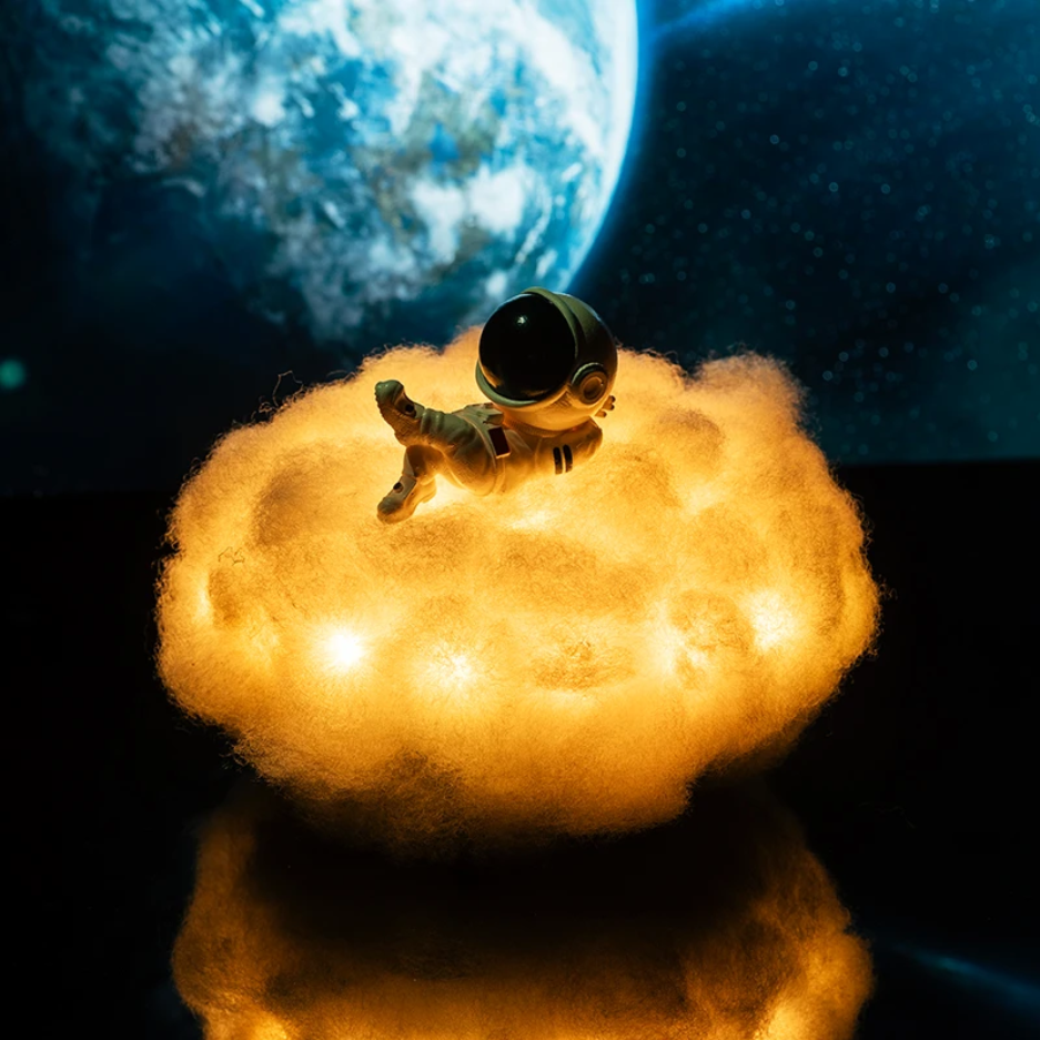Lampada Astronauta Cloud - AstroCloud