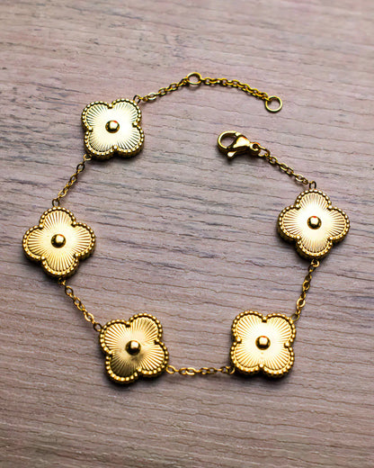 KLOVER BLAD ARMBÅND GULD