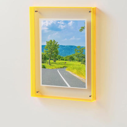 Acrylic Frame ™ - Conception transparente pour les photos