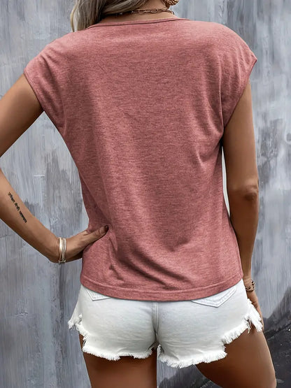 Fritzi™ - T-shirt à col en V avec imprimé cœur