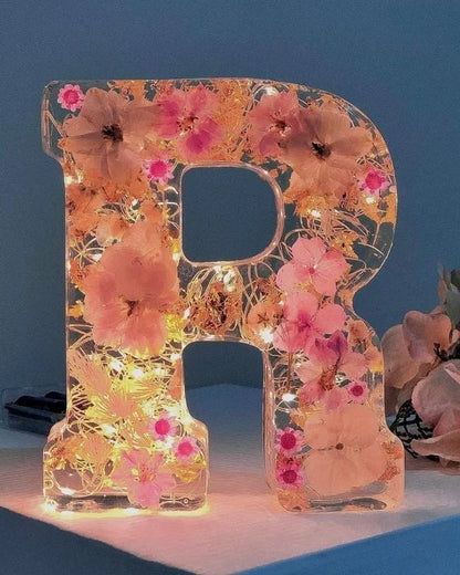 PetalLume - Handgemaakte Bloemhars Nachtlamp