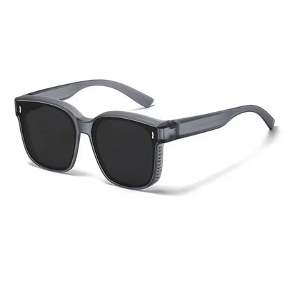 Universal Models of Short-Sighted Sunglasses