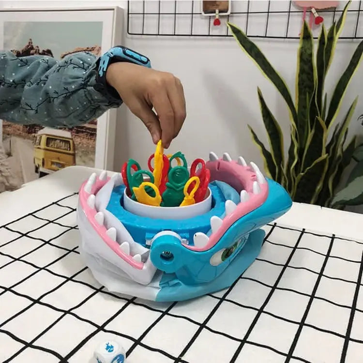 HappyShark – Fun Snatch Board Game for Children