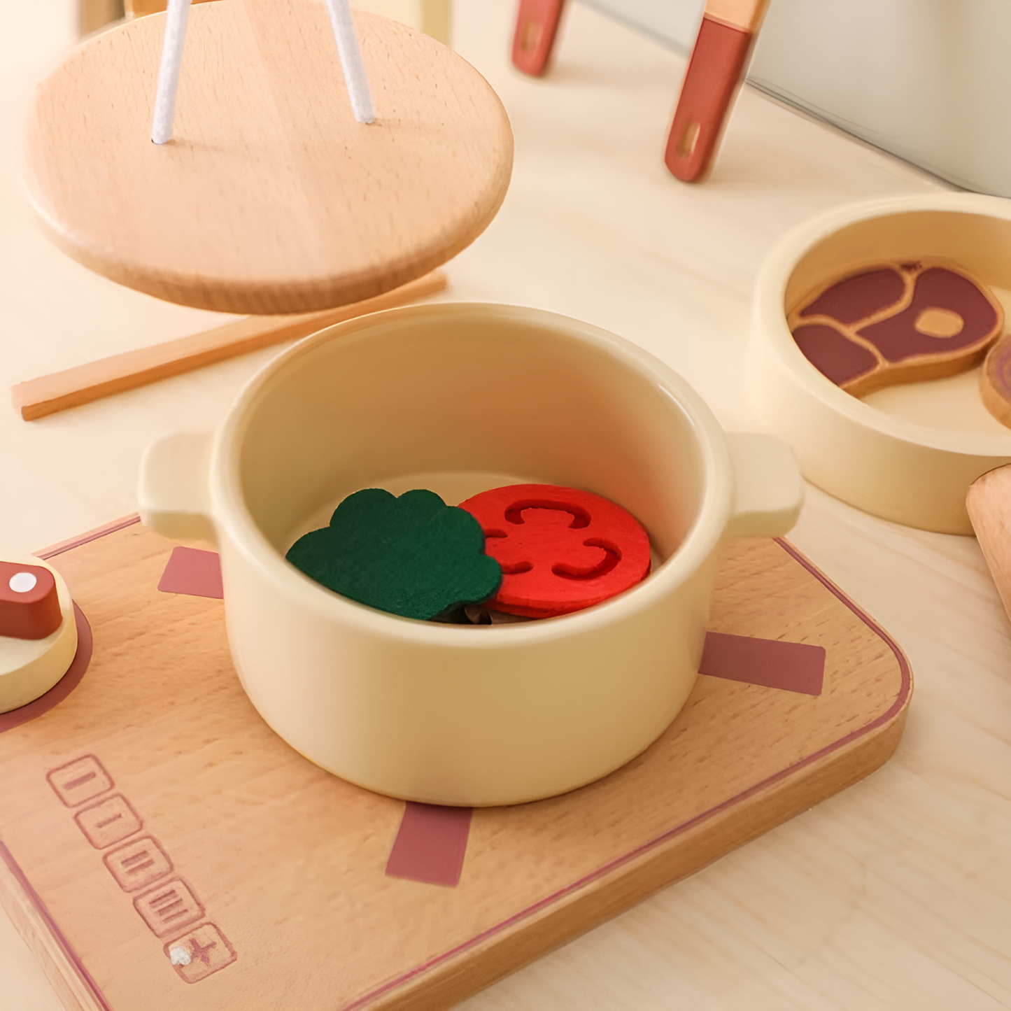 Montessori Holzspielzeug Küche