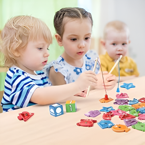 Montessori Fang og Match Fiskene